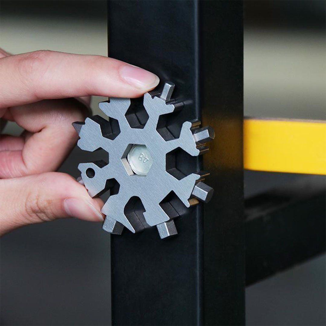 SnowMaster Pro - 18-in-1 Edelstahl Schneeflocken Multi-Tool | 1+1 GRATIS