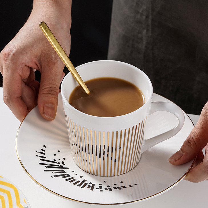 ReflexaCup - Spiegel Reflexion Kaffeebecher | 50% RABATT