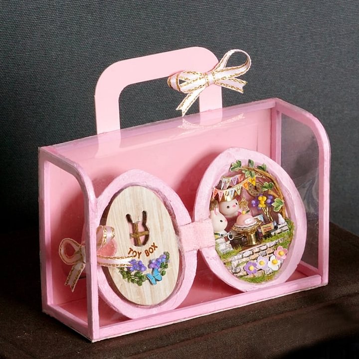 WalnutCharm - Handgemachtes Walnussschalen-Puppenhaus | 50% RABATT