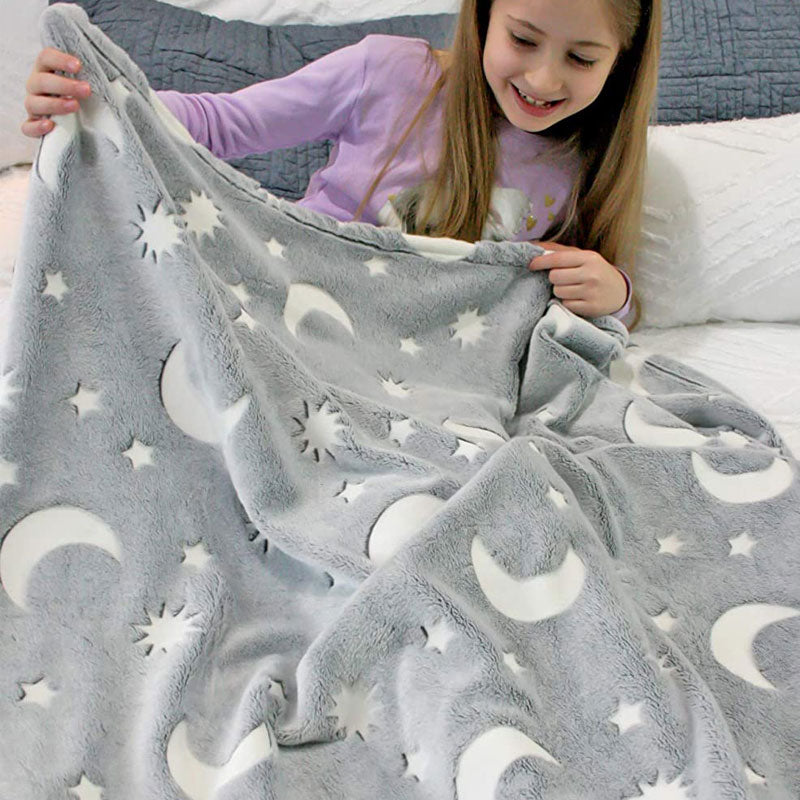 Dunkel leuchtende Decke für Kinder