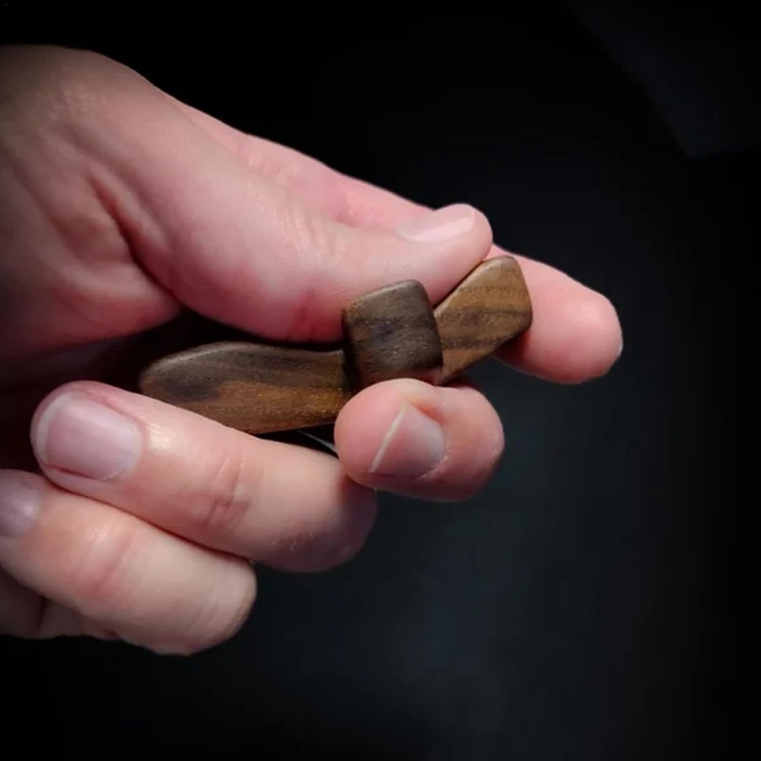 Handgefertigtes Holzkreuz - Trost, Inspiration & Vielseitige Verwendung