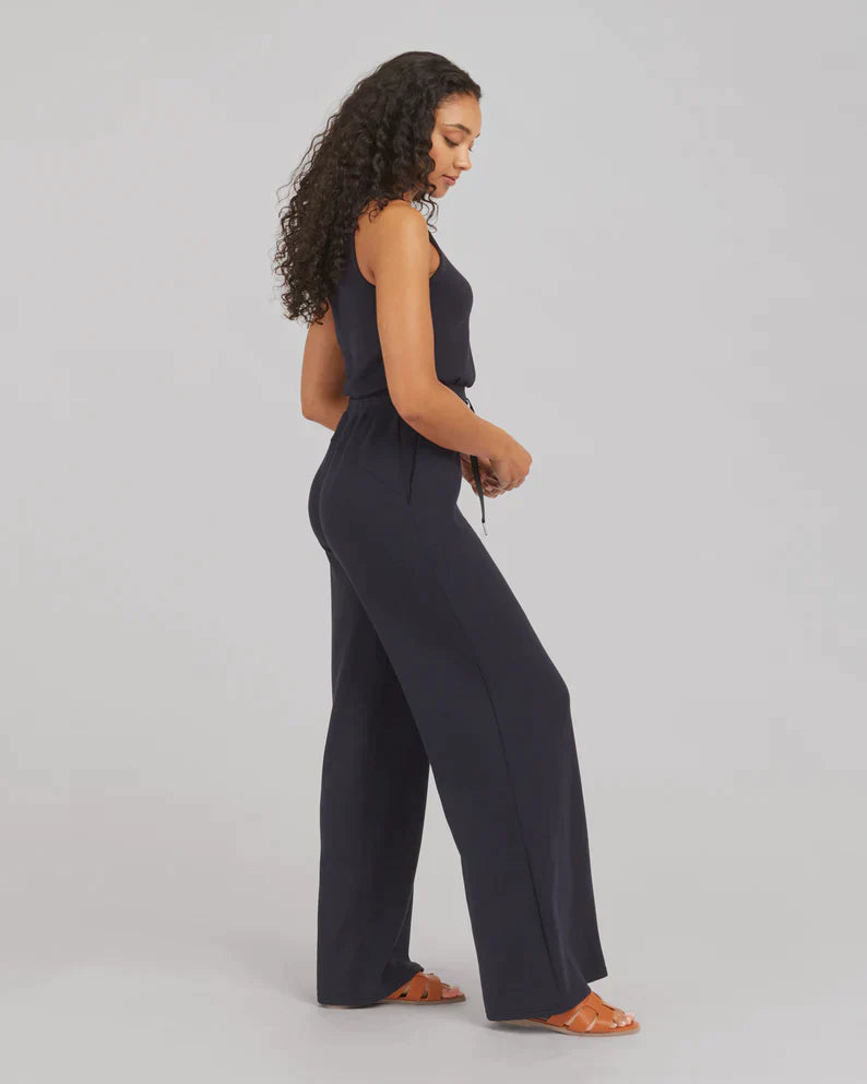 Ärmelloser Jumpsuit™ - Der bequemste und eleganteste Jumpsuit zum Tragen!
