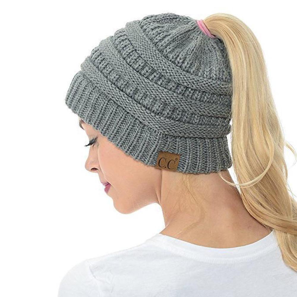 Mirabelle - Weiche Strickmütze mit Pferdeschwanz | 50% RABATT