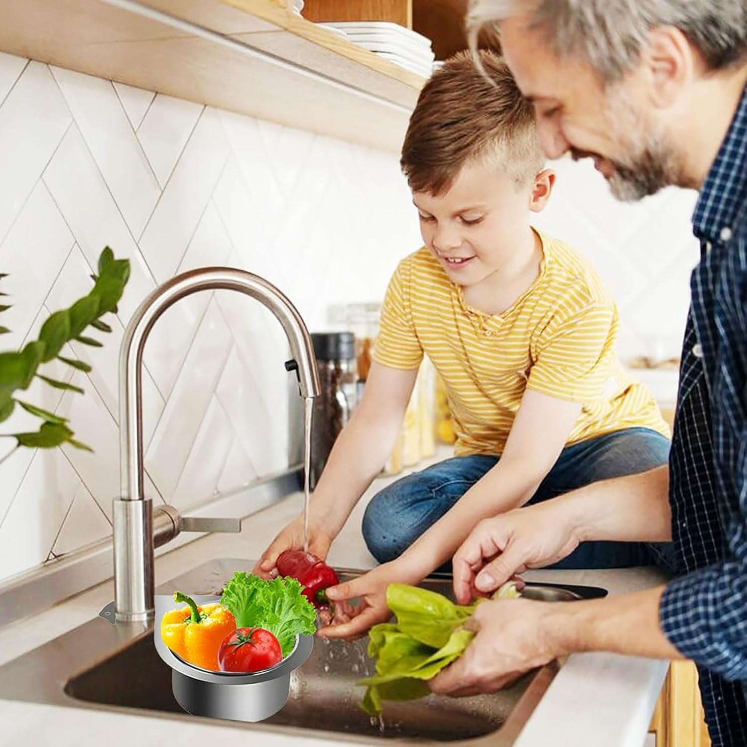 SinkMate™ – Edelstahl-Abtropfsieb mit Haken für deine Spüle
