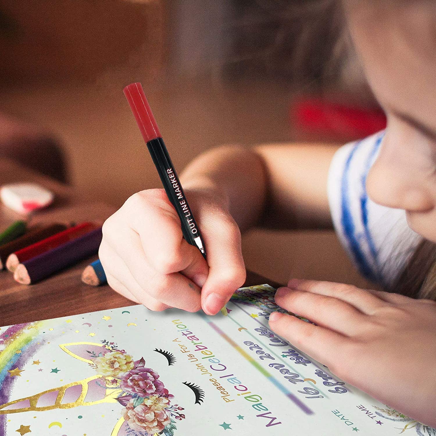 KreativLiner - 12 Farben Set - Glitzer Glänzende Metallische Magische Farbstifte für Kinder | 50% RABATT