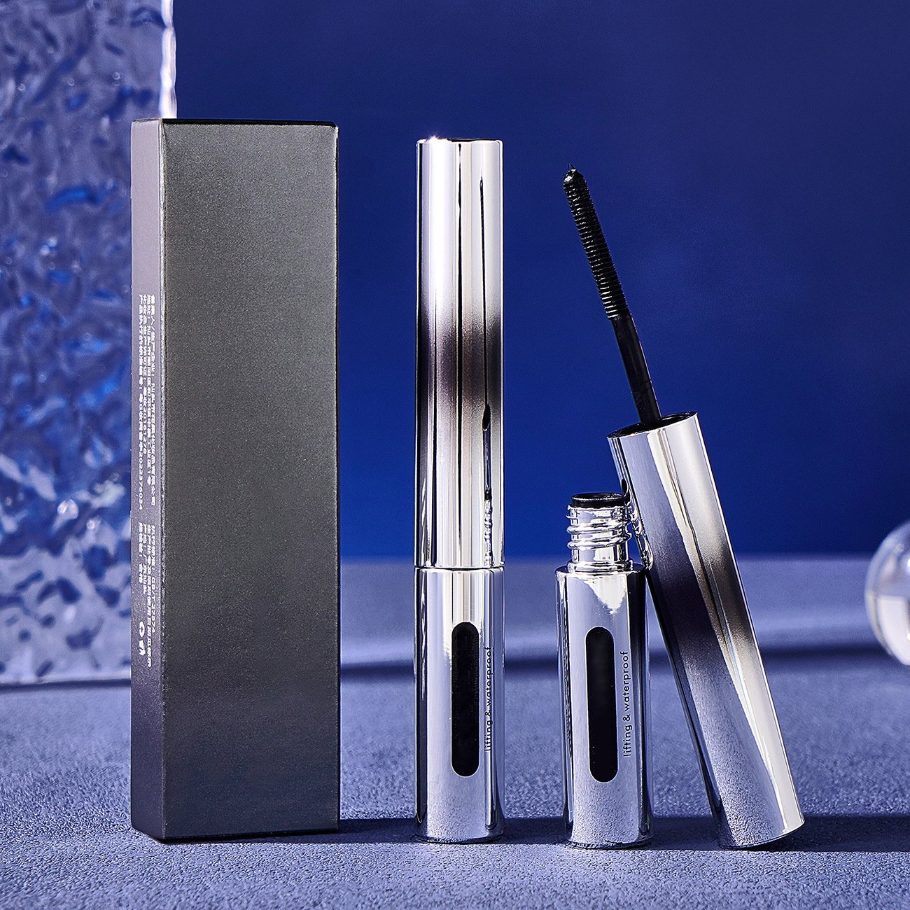 Wasserfeste, wischfeste und langanhaltende Mascara in der Tube | 1+1 GRATIS
