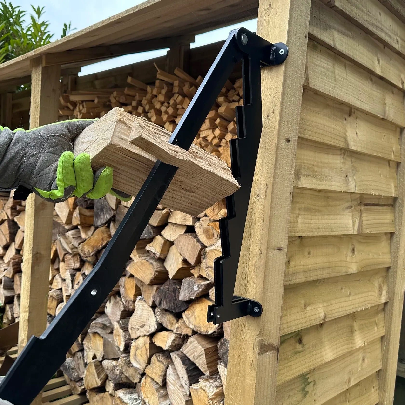SplitWood -  Wandmontierter Holzspalter | 50% RABATT