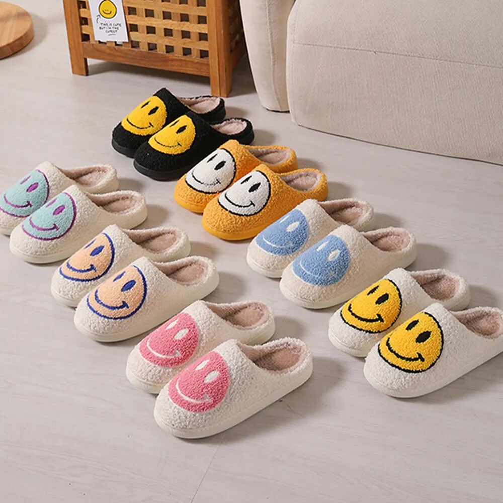 HappyFeet™ Smiley-Face-Schuhe | 50% Rabatt