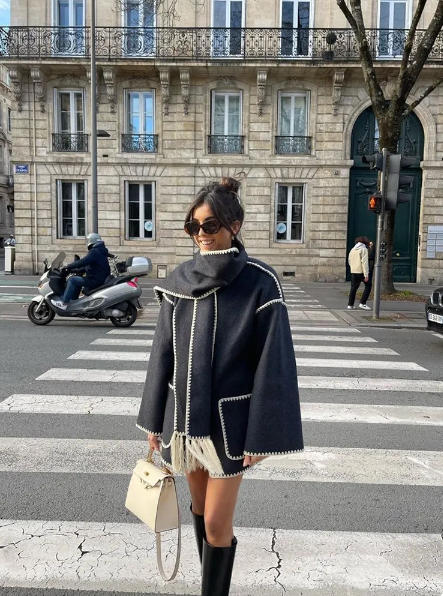 Yasmin™ Herbst Oversized Jacke mit Schal | Ideal für Herbsttage 🍂 | 50% RABATT