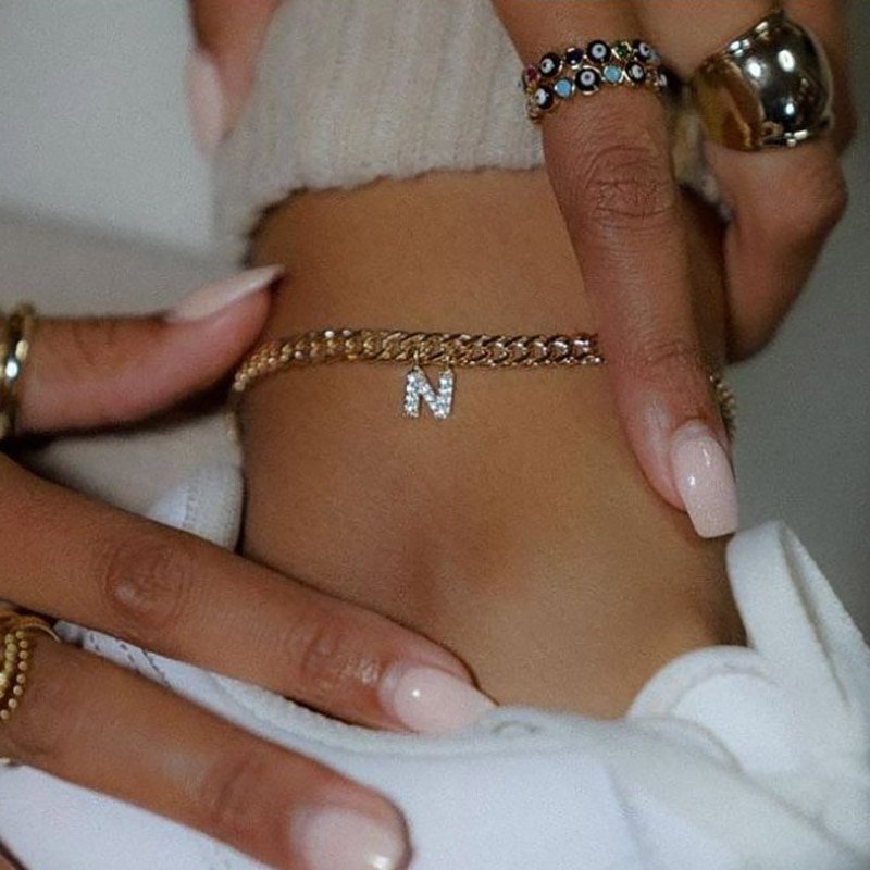 50% RABATT: Einzigartige Crystal Front Letter Knöchel-Armband Gold