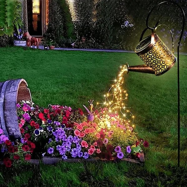 Marty - Leuchtende Gießkanne Gartendekoration