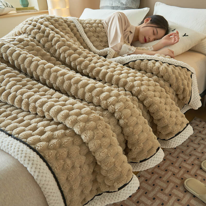 CozyFlannel – Warme dicke Flanell-Decke für Herbst & Winter