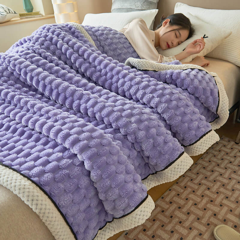 CozyFlannel – Warme dicke Flanell-Decke für Herbst & Winter