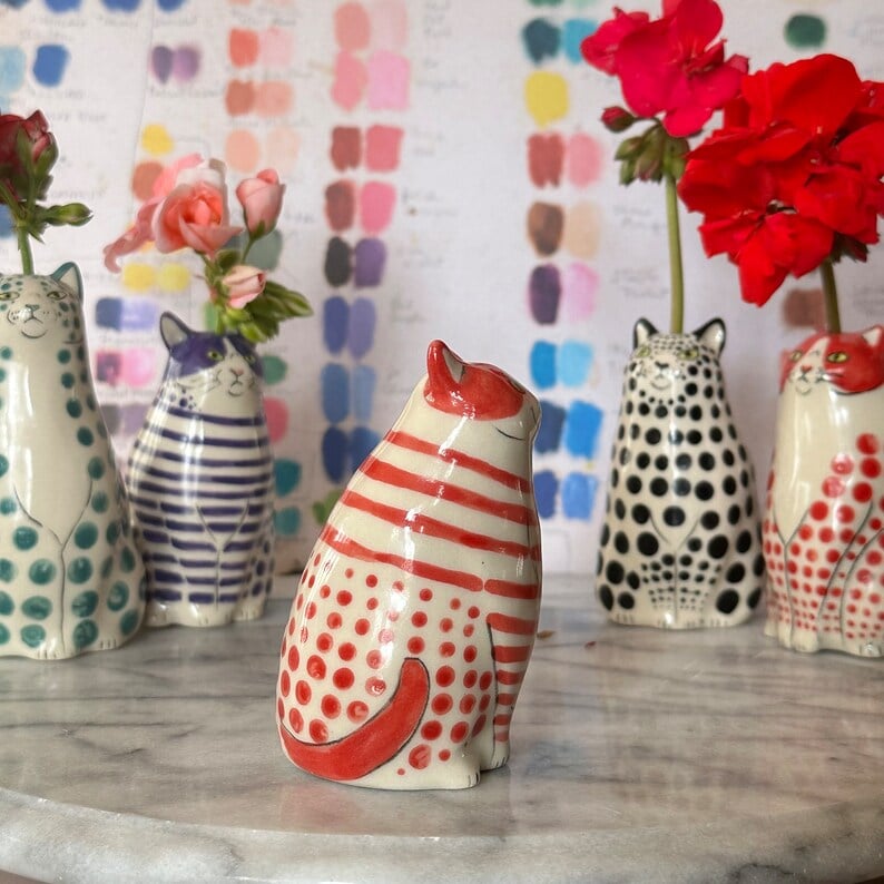DottyCat™ – Verspielte Katzenvase mit Polka-Dot-Muster | 1+1 GRATIS