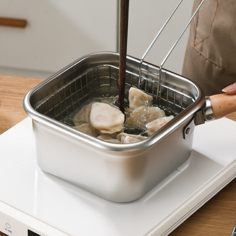 CookMaster™ – Edelstahlherd und Fritteuse