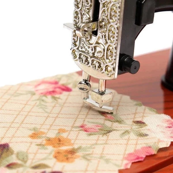 SewTune™ – Vintage Spieluhr mit Charme | 50% RABATT
