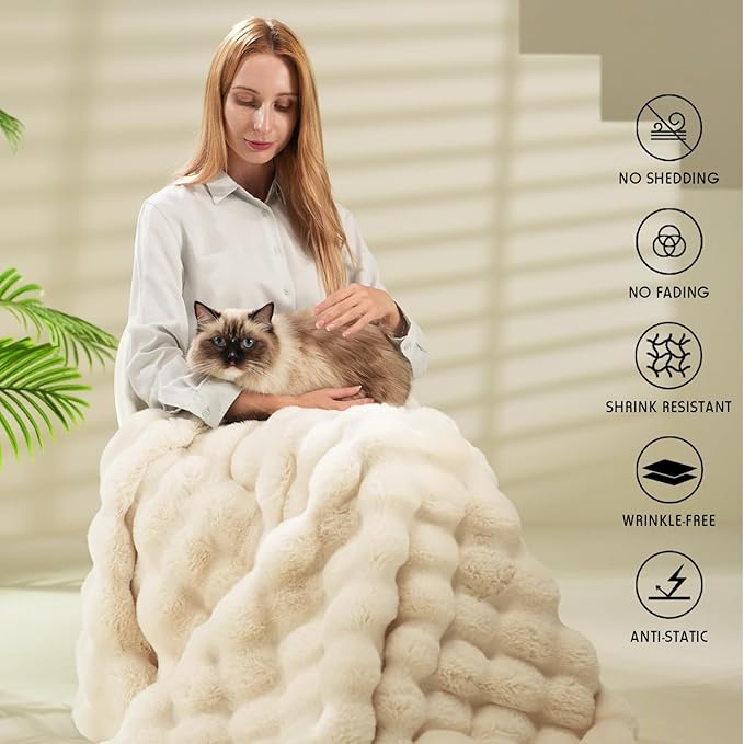 SnuggleHaven – Dicke Plüschdecke mit Kaninchenmotiv