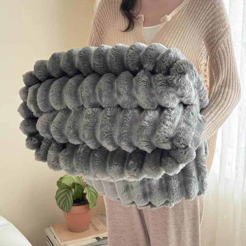 SnuggleHaven – Dicke Plüschdecke mit Kaninchenmotiv